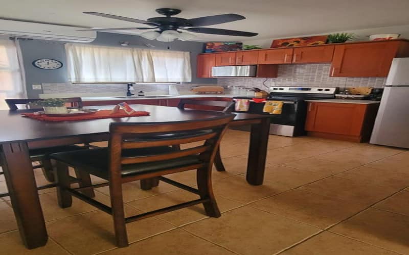 Tropical Waves 9 Las Palmas. Reduced Price!